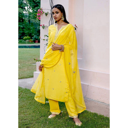 Bbaawri Yellow Georgette Gota Patti Kurta with Pant & Dupatta (Set of 3)