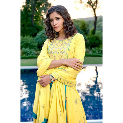 Bbaawri Yellow Georgette Kali Gota Patti Hand Embroidery Kurta with Pant & Dupatta (Set of 3)