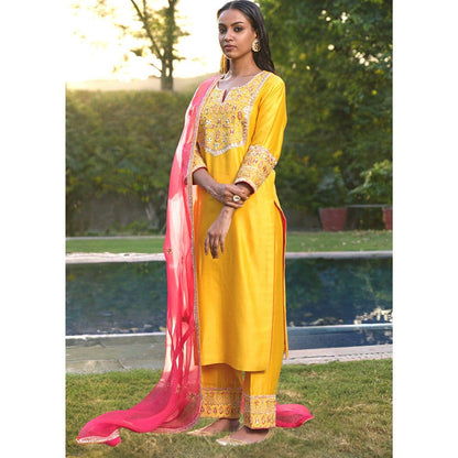 Bbaawri Yellow Hand Embroidered Silk Kurta with Pant & Dupatta (Set of 3)
