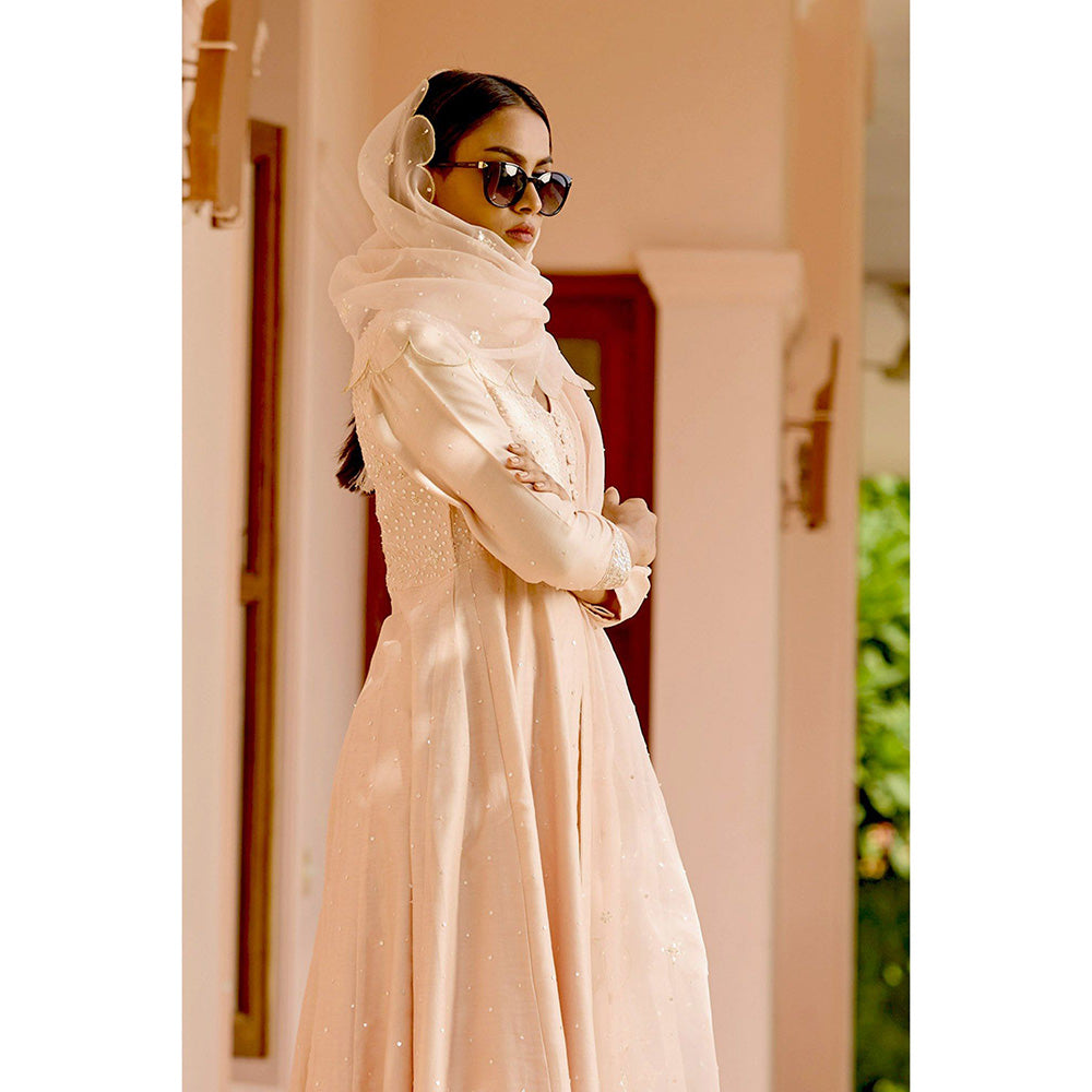 Bbaawri Peach Kali Silk Kali Kurta with Pant & Dupatta (Set of 3)