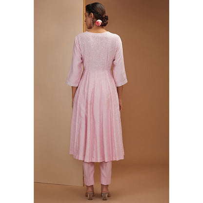 Bbaawri Pink Hand Embroidered Chanderi Silk Kurta with Pant & Dupatta (Set of 3)