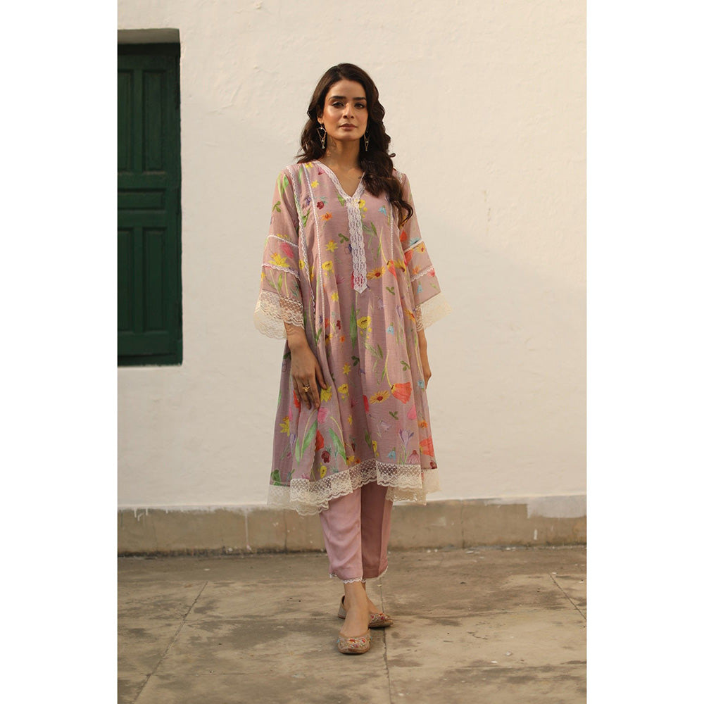 Begum Pret Azra Rose Kurta (Set of 3)