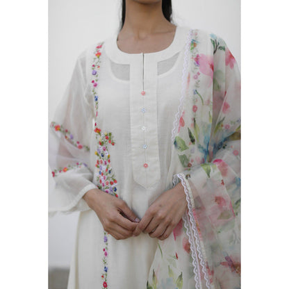 Begum Pret Shikaara Ivory Kurta (Set of 4)