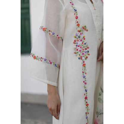 Begum Pret Shikaara Ivory Kurta (Set of 4)