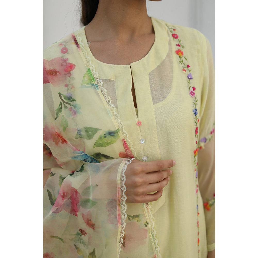 Begum Pret Shikara Lemon Kurta (Set of 4)