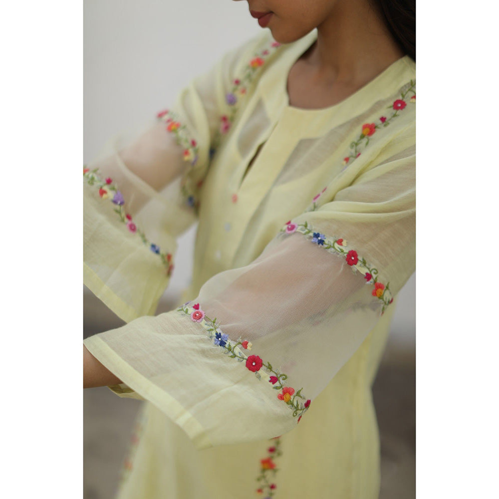 Begum Pret Shikara Lemon Kurta (Set of 4)