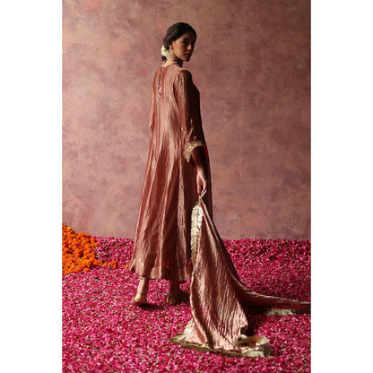 Begum Pret Zaahra Rose Gold Kurta (Set of 3)