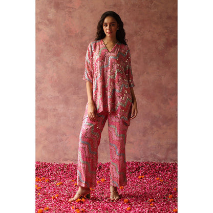 Begum Pret Maiyra Pink Kaftan (Set of 3)