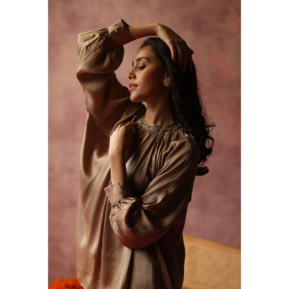 Begum Pret Ishaaira Bronze Co-Ord (Set of 2)