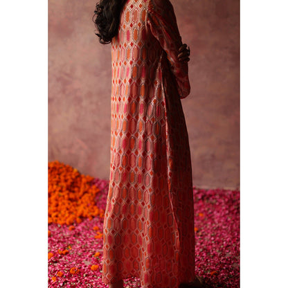 Begum Pret Inaya Peach Kaftan Dress (Set of 2)