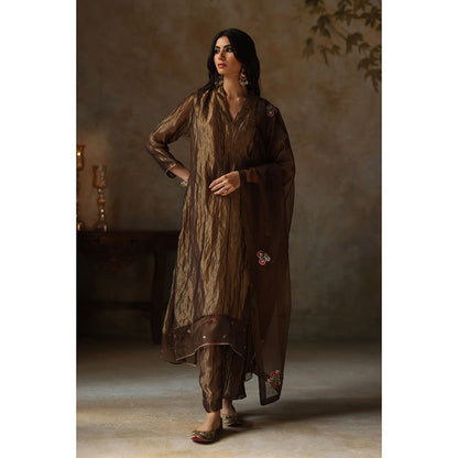 Begum Pret Ayat Gold Kurta with Pant and Dupatta (Set of 3)