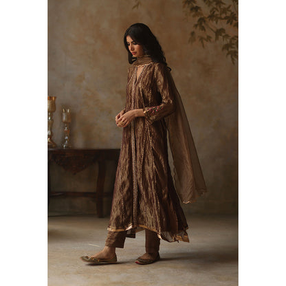 Begum Pret Asma Gold Kurta with Pant and Dupatta (Set of 3)