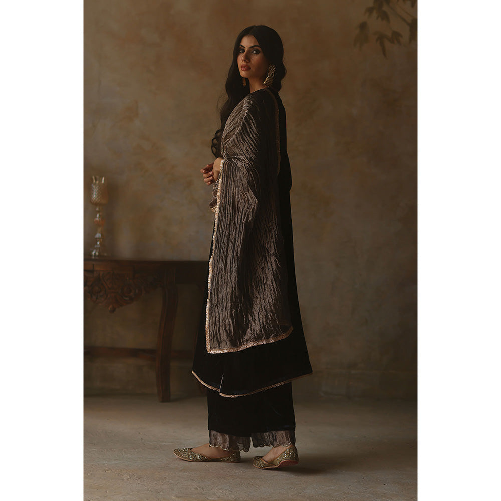 Begum Pret Faiz Midnight Blue Kurta with Pant and Dupatta (Set of 3)