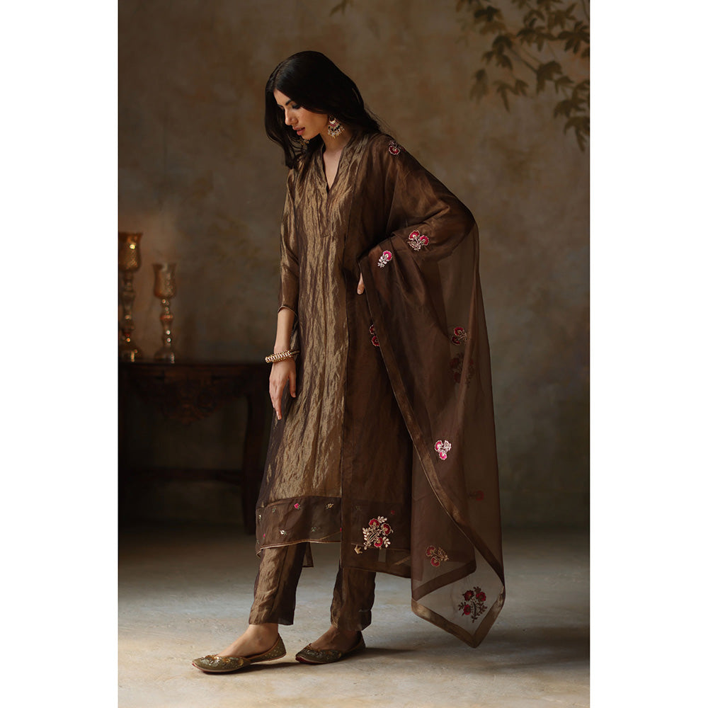 Begum Pret AYAT Gold Kurta with Pant & Dupatta (Set of 3)