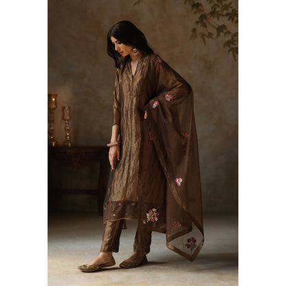 Begum Pret AYAT Gold Kurta with Pant & Dupatta (Set of 3)