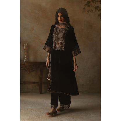 Begum Pret FAIZ Navy Blue Kurta with Pant & Dupatta (Set of 3)