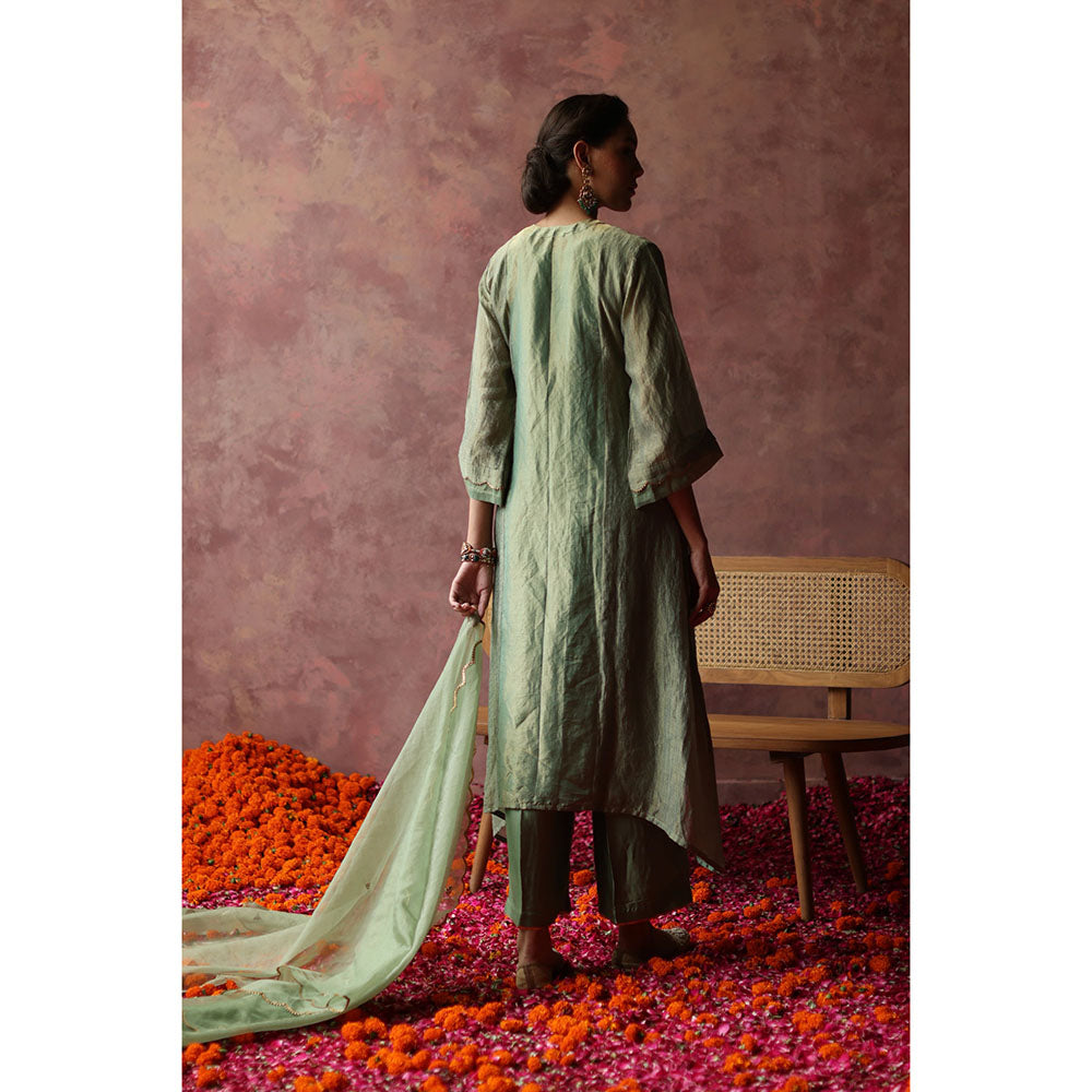 Begum Pret PAAKIZAH Sea Green Kurta with Pant & Dupatta (Set of 3)