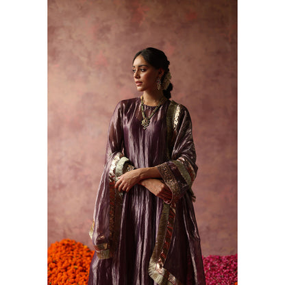Begum Pret ZAAHRA Purple & Gold Kurta with Pant & Dupatta (Set of 3)