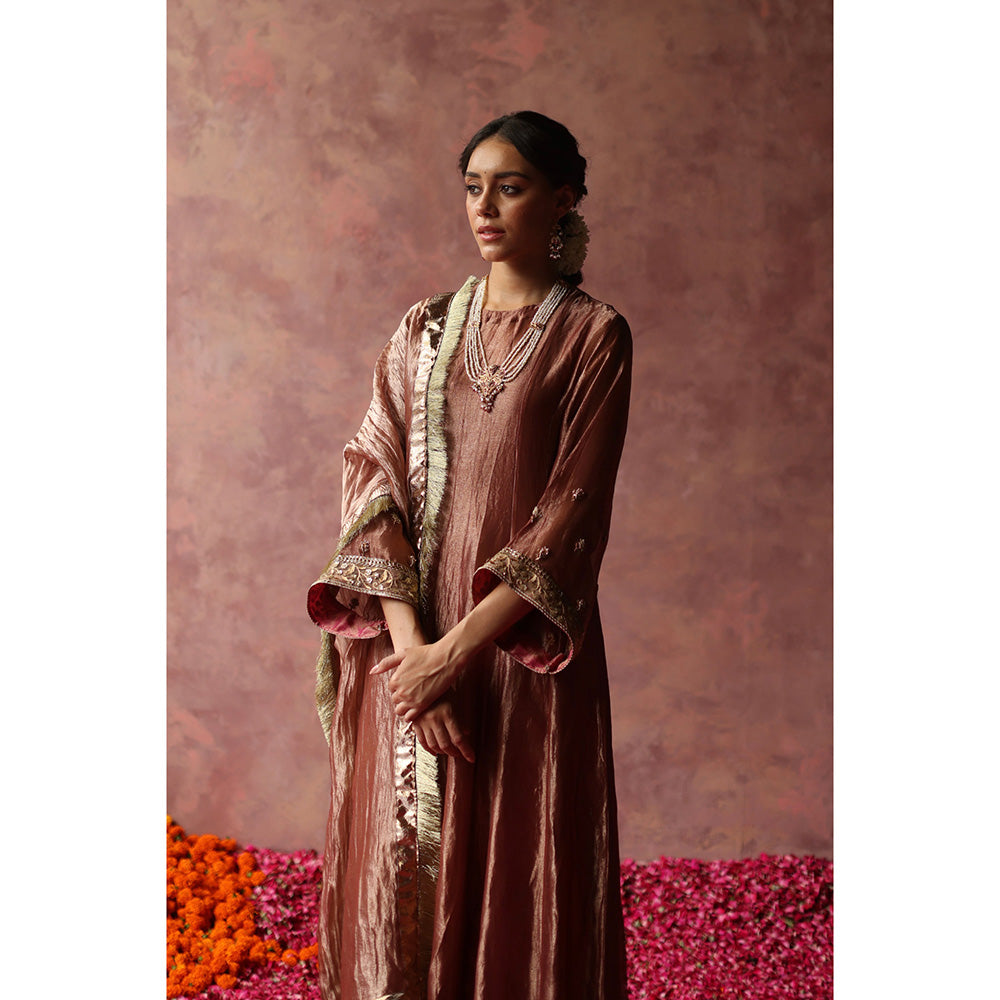 Begum Pret ZAAHRA Rose Gold Kurta with Pant & Dupatta (Set of 3)