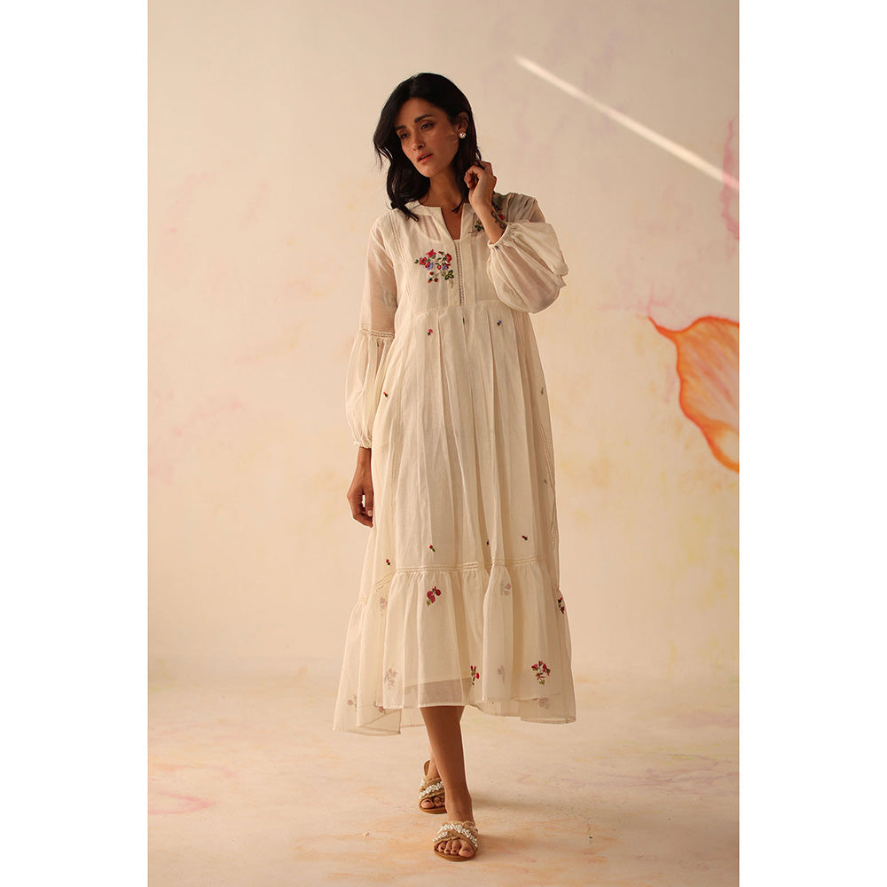 Begum Pret White Chinaar Dress with Slip (Set of 2)