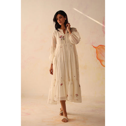 Begum Pret White Chinaar Dress with Slip (Set of 2)