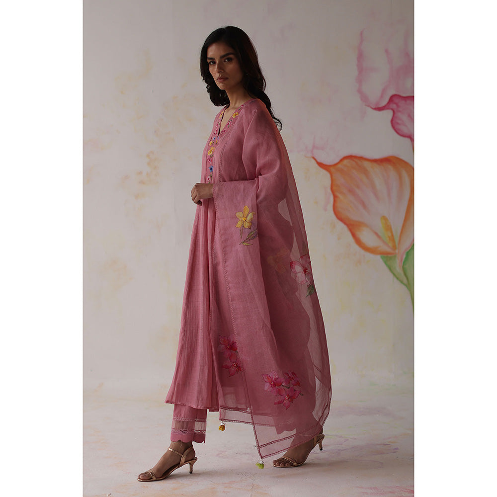 Begum Pret Pink Kinza Kurta with Pant with slip and Dupatta (Set of 4)