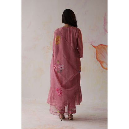 Begum Pret Pink Kinza Kurta with Pant with slip and Dupatta (Set of 4)