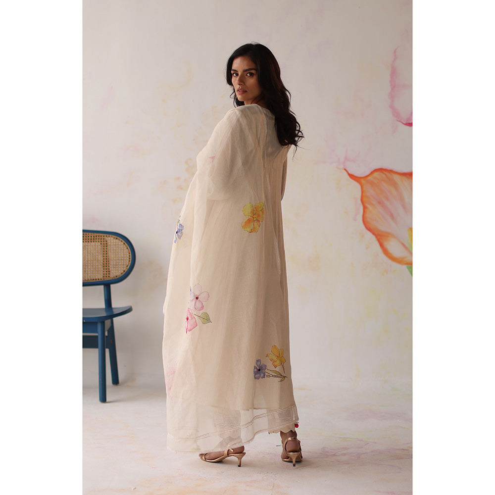 Begum Pret White Kinza Kurta with Pant with slip and Dupatta (Set of 4)