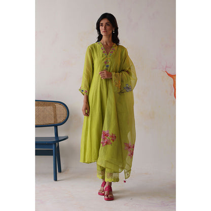 Begum Pret Green Kinza Kurta with Pant with slip and Dupatta (Set of 4)