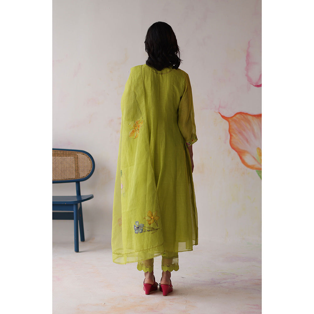 Begum Pret Green Kinza Kurta with Pant with slip and Dupatta (Set of 4)