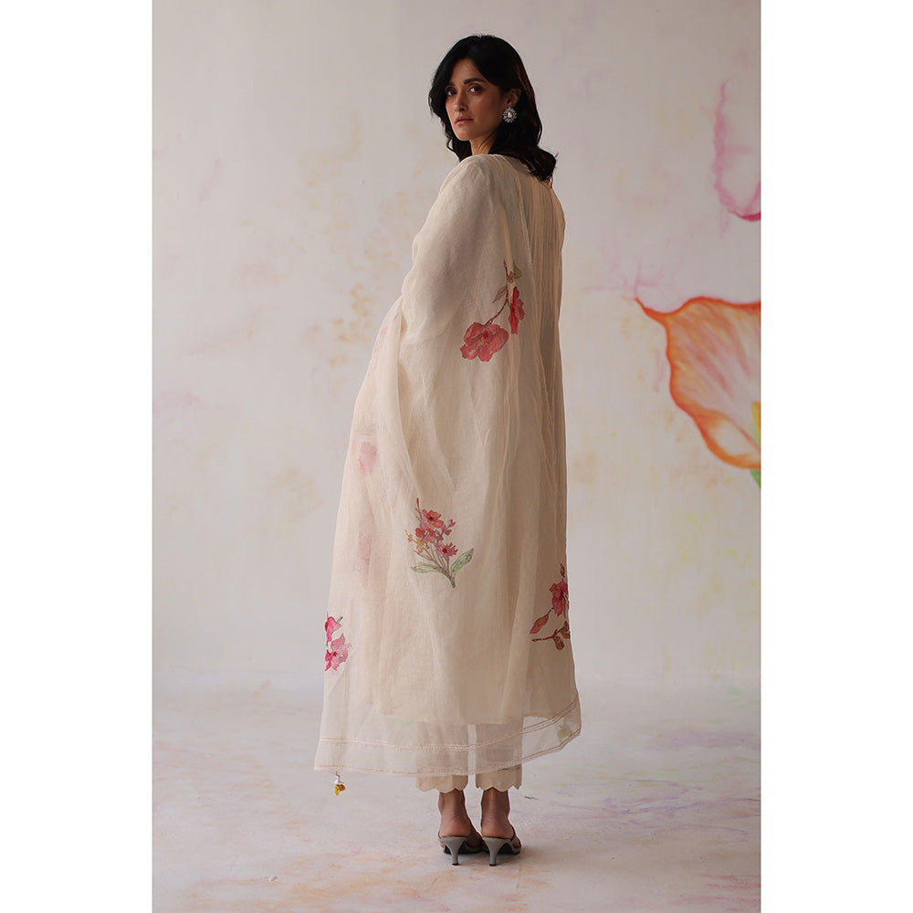 Begum Pret Ivory Nargis Kurta with Pant with slip and Dupatta (Set of 4)