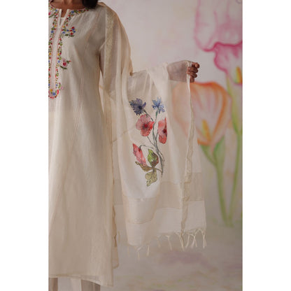 Begum Pret White Mogra Kurta with Pant with slip and Dupatta (Set of 4)