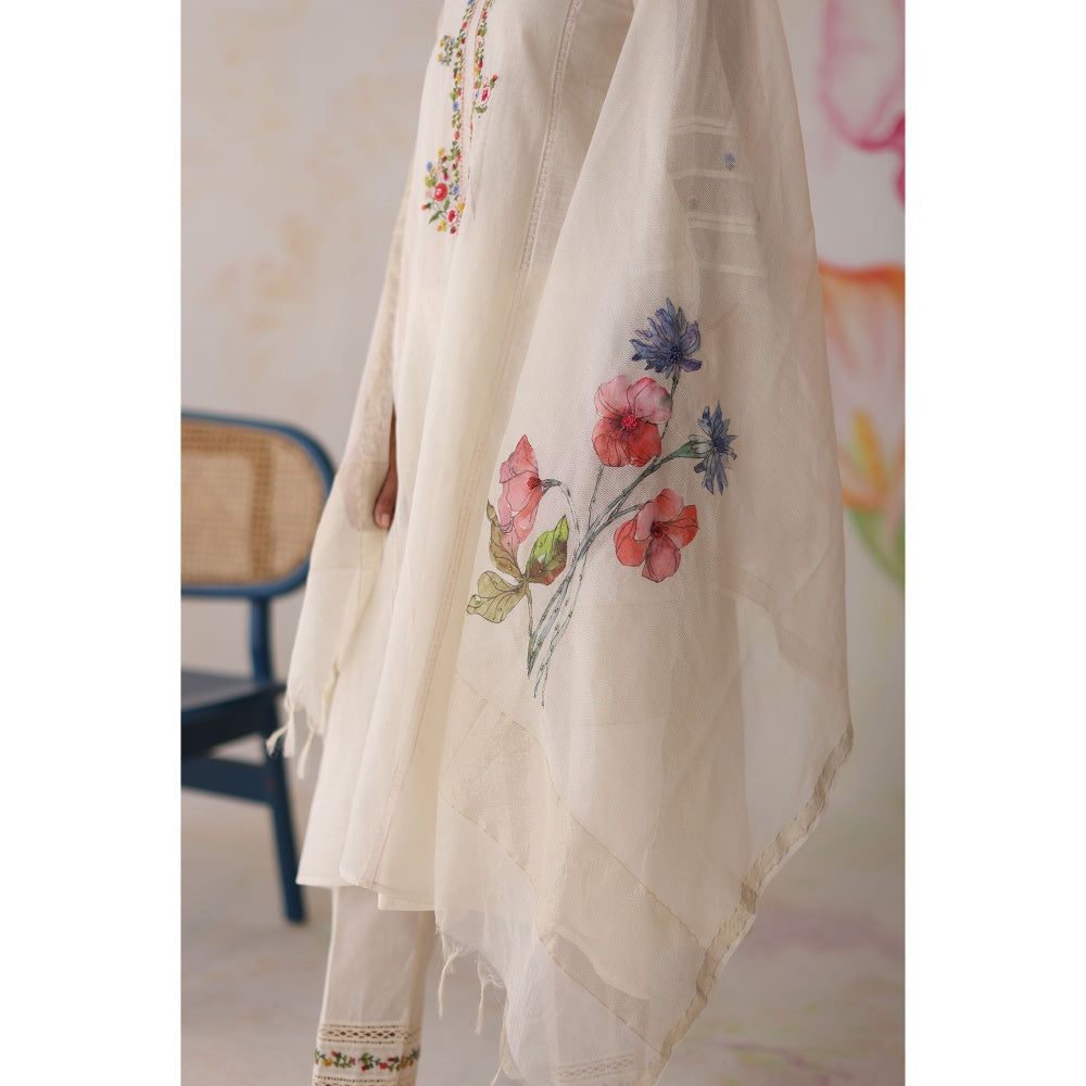 Begum Pret White Mogra Kurta with Pant with slip and Dupatta (Set of 4)