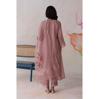 Begum Pret Pink Mogra Kurta with Pant with slip and Dupatta (Set of 4)