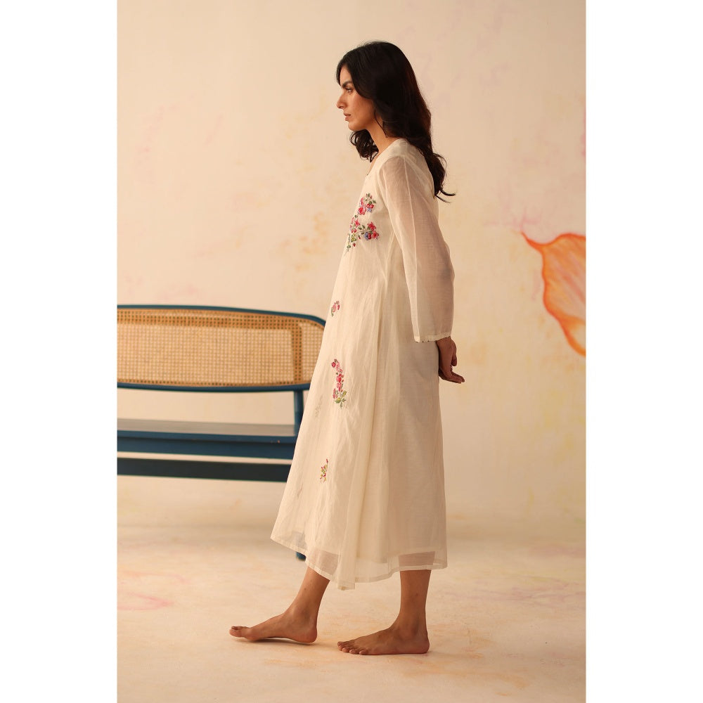 Begum Pret White Fariha Dress with Slip (Set of 2)