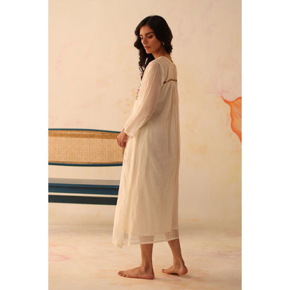 Begum Pret White Fariha Dress with Slip (Set of 2)