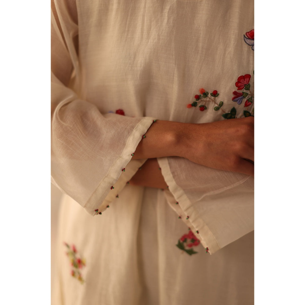 Begum Pret White Fariha Dress with Slip (Set of 2)