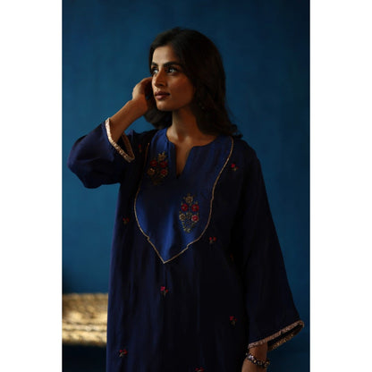 Begum Pret Navy Blue Imly Phiran Kurta with Pants (Set of 2)