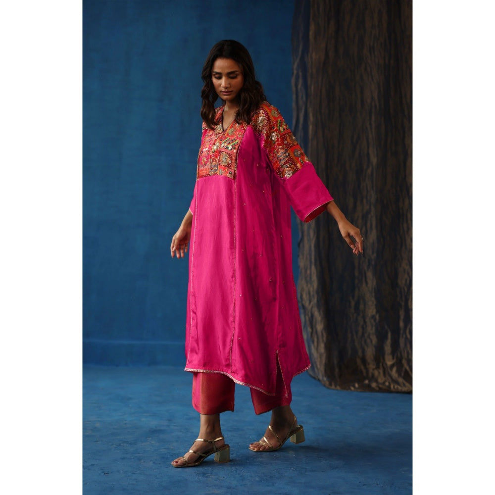 Begum Pret Pink Shikanji Phiran Kurta with Pant (Set of 2)