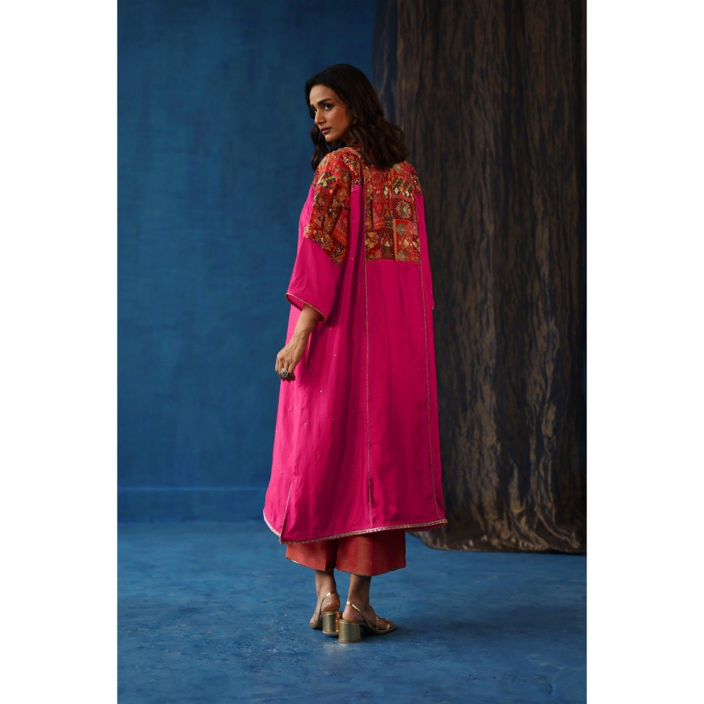 Begum Pret Pink Shikanji Phiran Kurta with Pant (Set of 2)