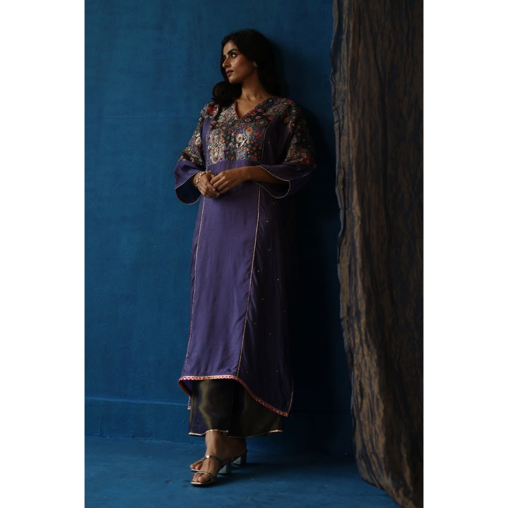 Begum Pret Purple Shikanji Phiran Kurta with Pant (Set of 2)