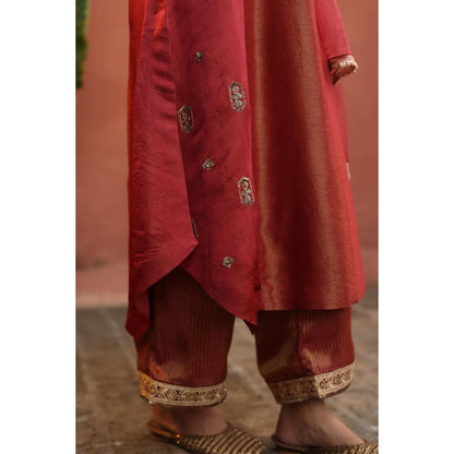 Begum Pret Rust Tara Kurta with Pant and Dupatta (Set of 3)