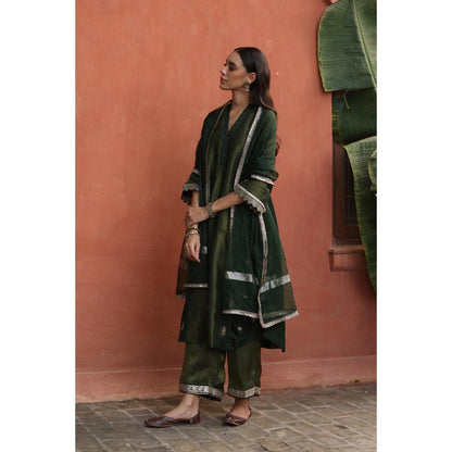 Begum Pret Green Tara Kurta with Pant and Dupatta (Set of 3)