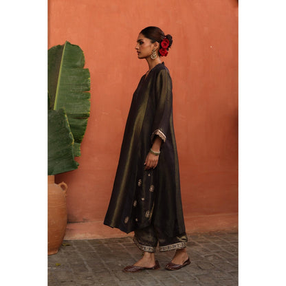 Begum Pret Purple Tara Kurta with Pant and Dupatta (Set of 3)