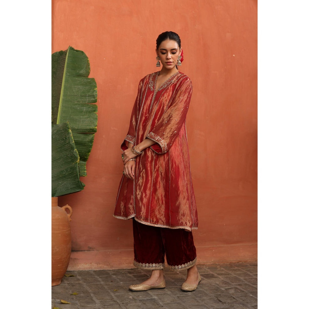 Begum Pret Rust Raya Kurta with Pant and Dupatta (Set of 3)
