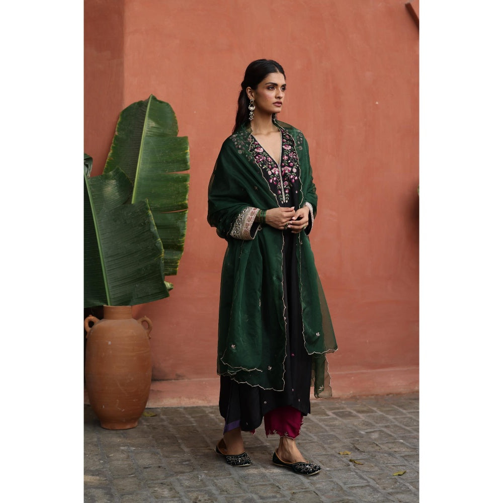 Begum Pret Black Kaleera Kurta with Pant and Dupatta (Set of 3)
