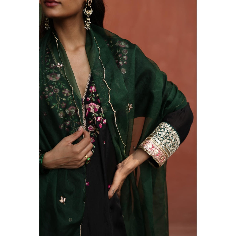 Begum Pret Black Kaleera Kurta with Pant and Dupatta (Set of 3)