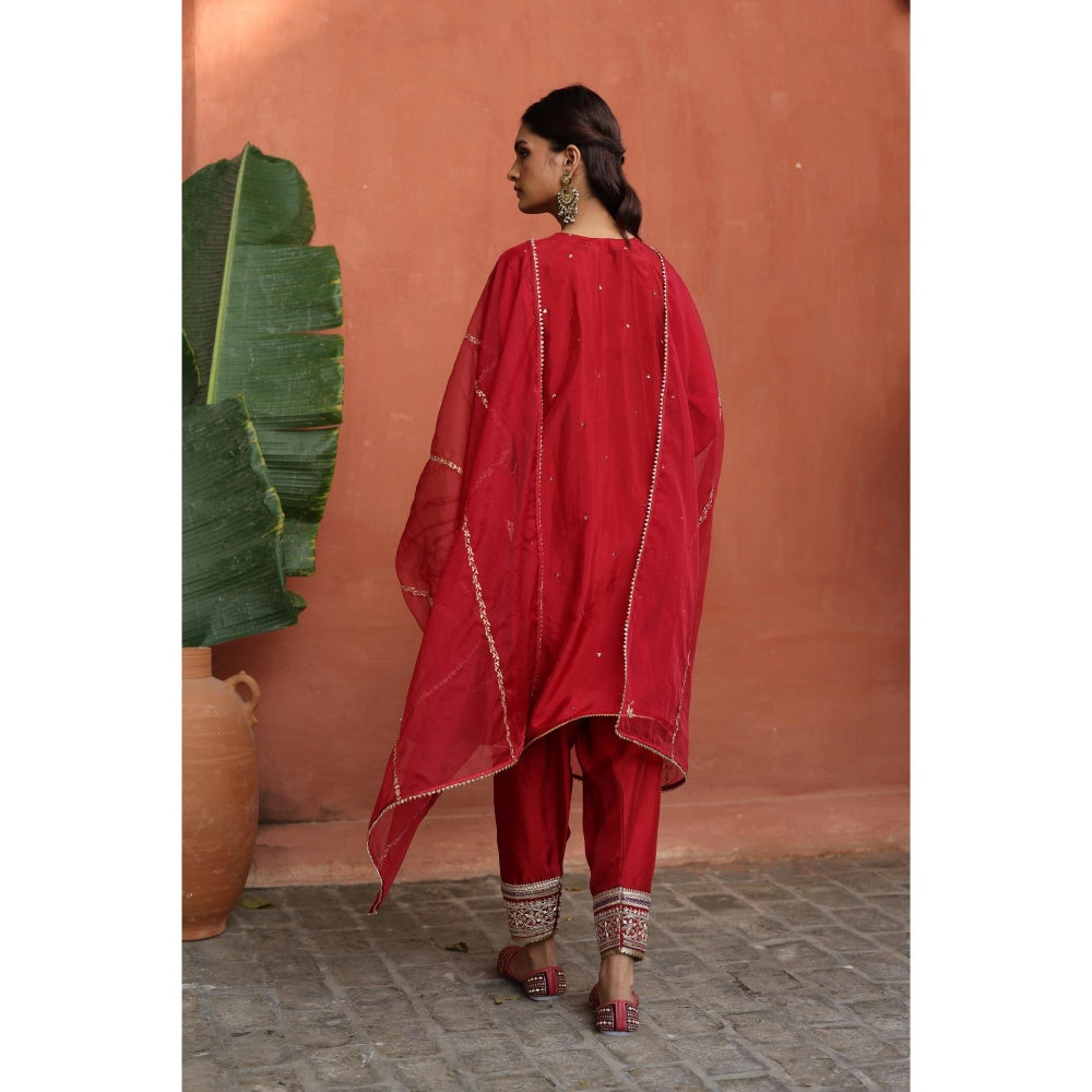 Begum Pret Red Nazira Kurta with Salwar and Dupatta (Set of 3)