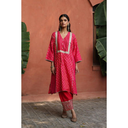 Begum Pret Pink Faris Phiran Kurta with Pant (Set of 2)