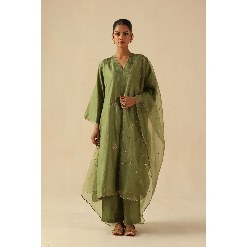 Begum Pret Green Kohinoor Kurta with Pant and Dupatta